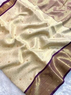 Luminous Off White Pure Zari Weaving Banarasi Silk Saree With Eloquence Blouse Piece
